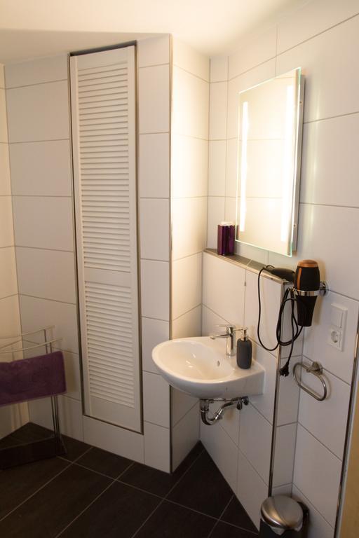 Ferienhaus Borneich Schwalbach エクステリア 写真